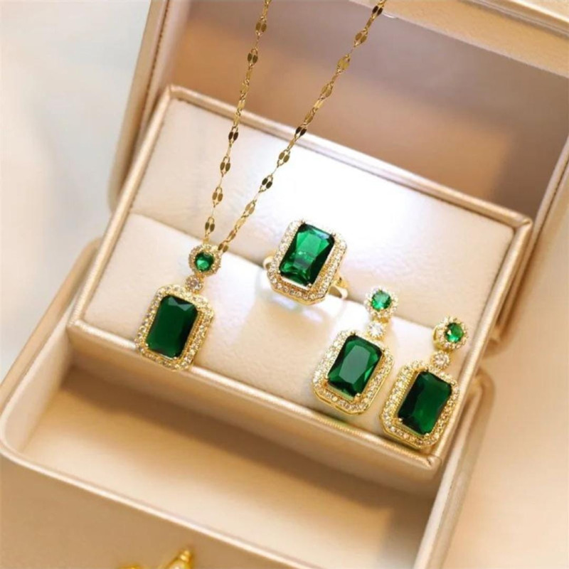 Green Hurram’s Jewellery Set
